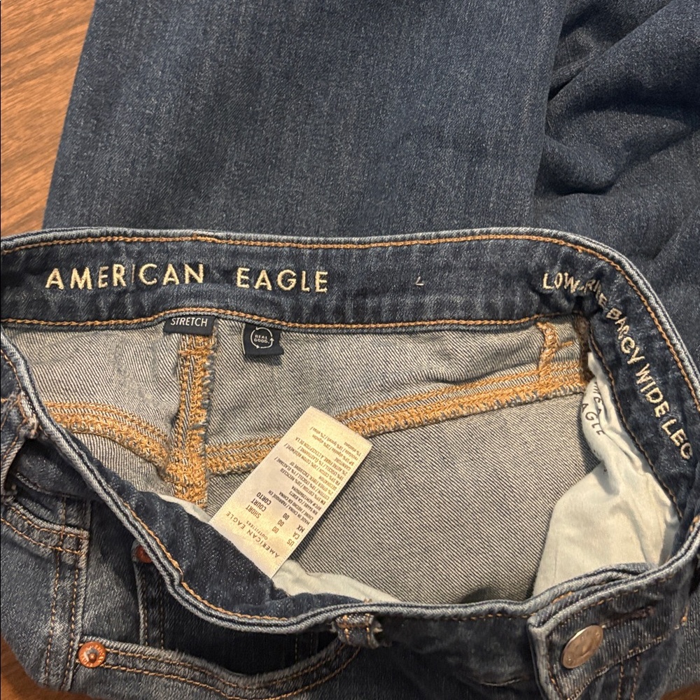 American Eagle AEO Size 00 Short Low Rise Baggy Wide Leg Denim Jeans - Picture 3 of 4